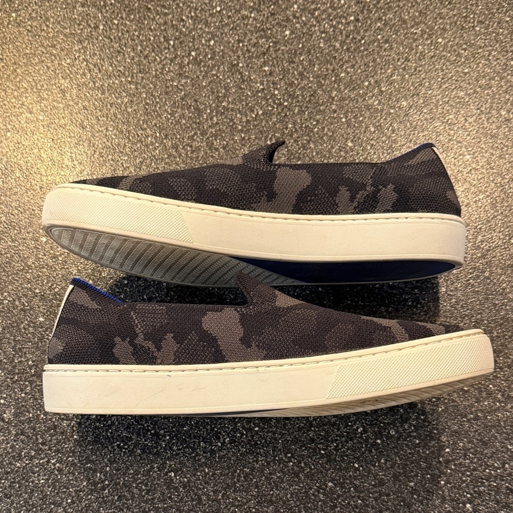 Rothy's Black and Gray Camouflage slip on sneakers - size 8 - Picture 3 of 6